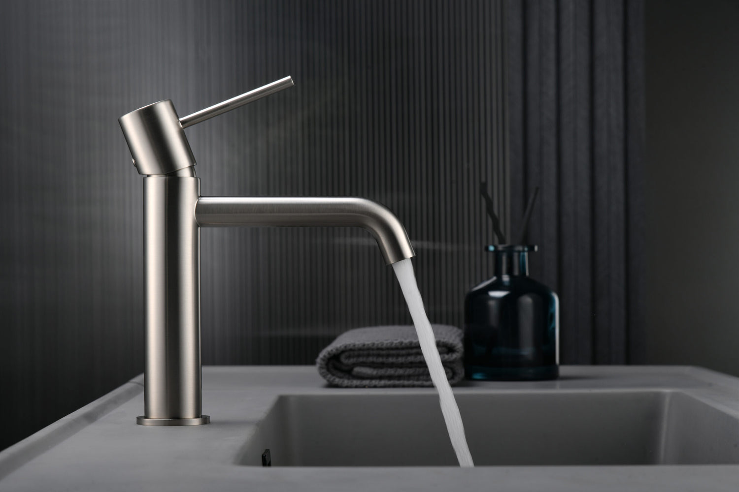 Grifo monomando lavabo latón cromado cartucho 26 mm [ IMEX® ]